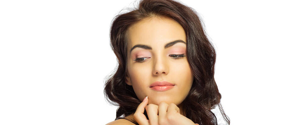 如今的美容店一般是用哪種方法祛斑祛痘的?