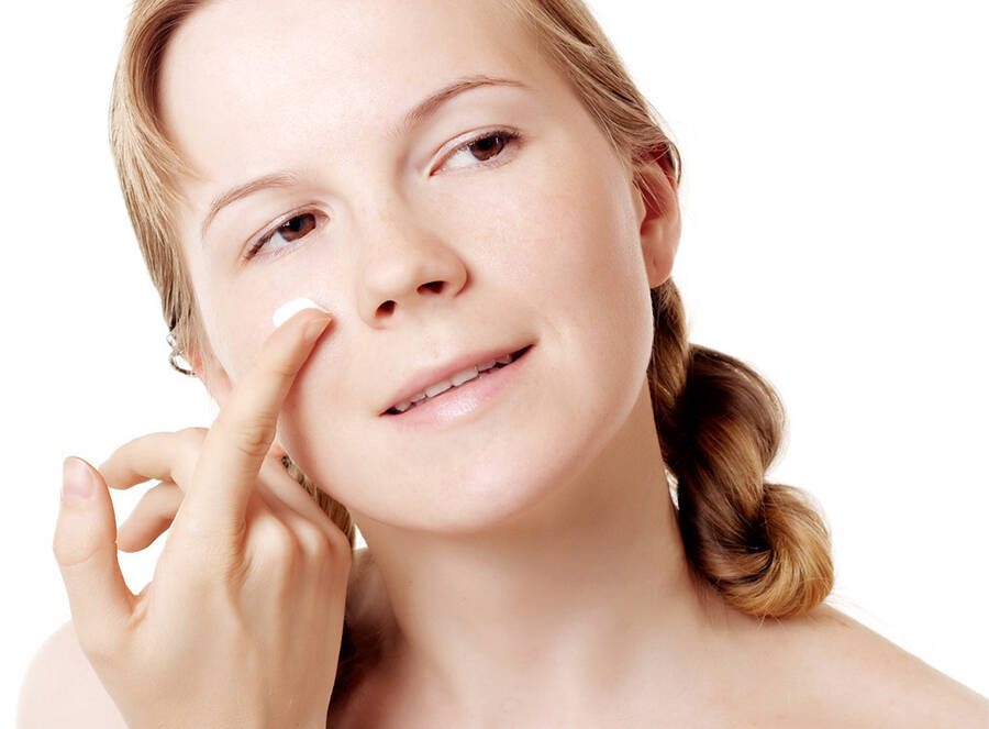 美容院加盟店怎樣長(zhǎng)期性留下美容導(dǎo)師