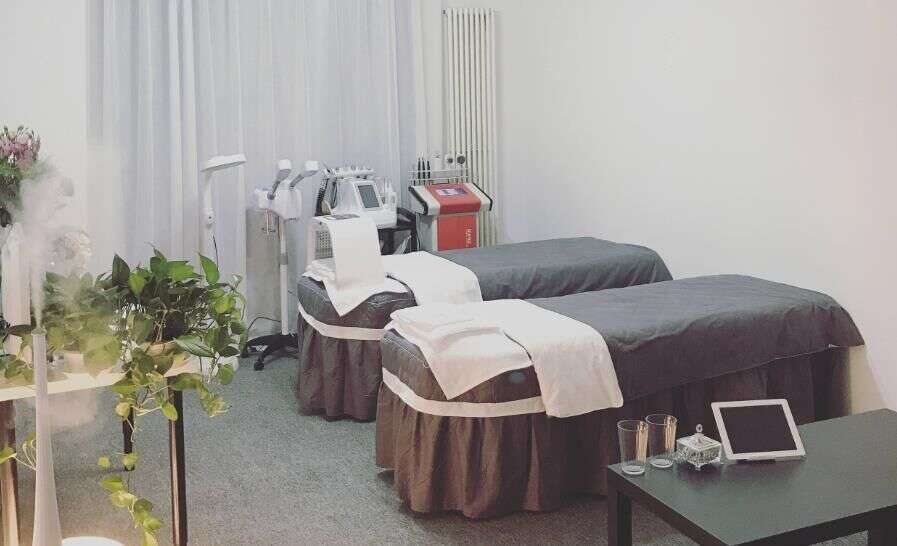 日本<a href='http://m.mmxudianchi.com/'>皮膚管理培訓</a>學院哪家好？