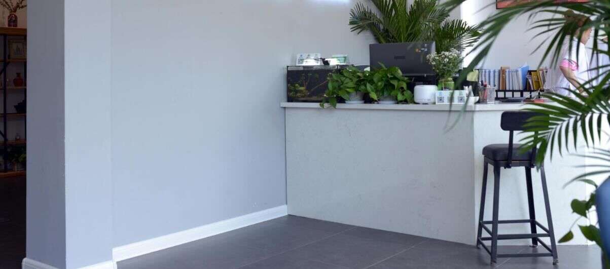 國內正規皮膚管理學校的學費是多少？