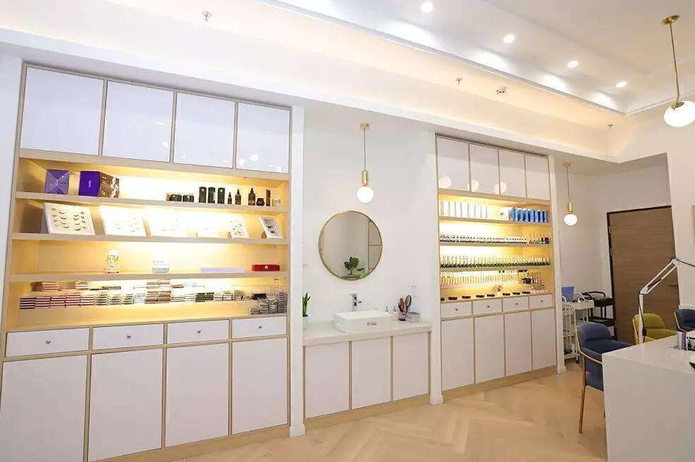 在哪個地方開<a href='http://m.mmxudianchi.com/'>美容院加盟店</a>最容易賺錢？