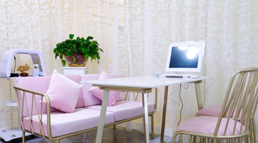 美容院加盟大概多少錢？